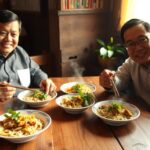 Momen Hangat: Prabowo, Jokowi, Gibran Makan Bakmi Solo